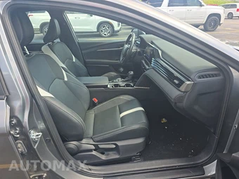 2025 Toyota Camry SE - miniatura 14
