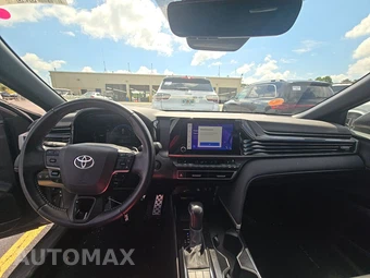 2025 Toyota Camry SE - miniatura 17
