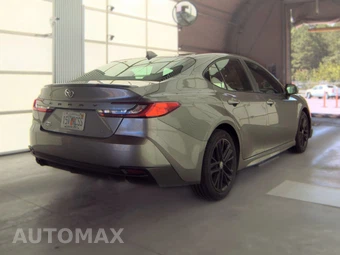 2025 Toyota Camry SE - miniatura 5