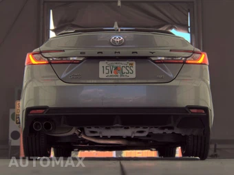 2025 Toyota Camry SE - miniatura 7