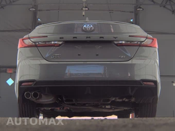 2025 Toyota Camry SE - miniatura 7