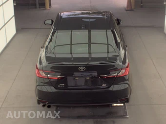 2025 Toyota Camry SE - miniatura 6