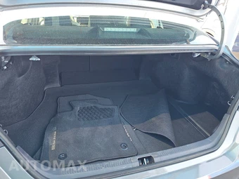 2025 Toyota Camry SE - miniatura 16