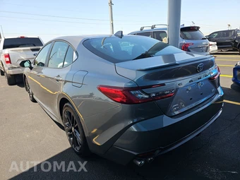 2025 Toyota Camry SE - miniatura 6