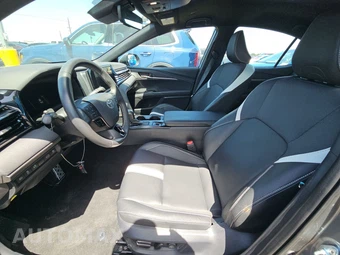 2025 Toyota Camry SE - miniatura 7