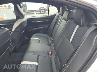 2025 Toyota Camry SE – miniatura 19