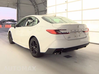 2025 Toyota Camry SE – miniatura 8