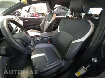 2025 Toyota Camry SE - miniatura 6