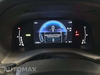 2025 Toyota Camry SE - miniatura 9