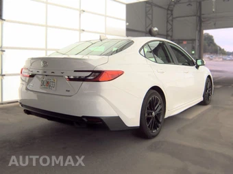 2025 Toyota Camry SE - miniatura 5