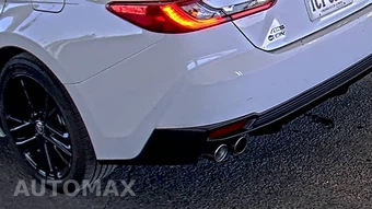 2025 Toyota Camry SE - miniatura 10
