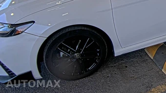 2025 Toyota Camry SE - miniatura 7