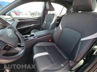 2025 Toyota Camry SE - miniatura 13