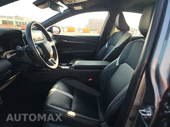 2025 Toyota Camry SE - miniatura 13