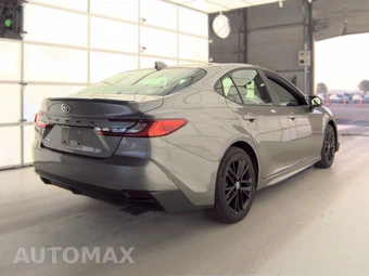 2025 Toyota Camry SE - miniatura 5