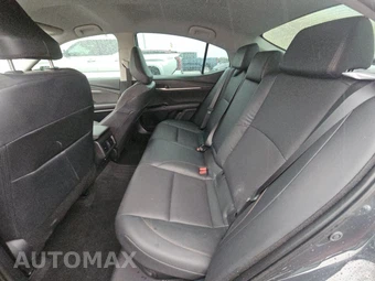 2025 Toyota Camry XLE - miniatura 13