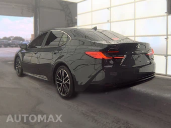 2025 Toyota Camry XLE - miniatura 6