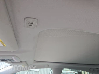 2025 Toyota Camry XLE - miniatura 17