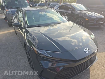 2025 Toyota Camry XLE - miniatura 3