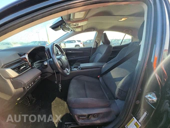 2025 Toyota Camry XLE - miniatura 13