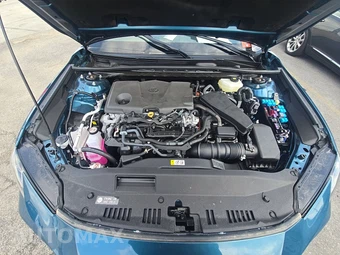 2025 Toyota Camry XLE - miniatura 15