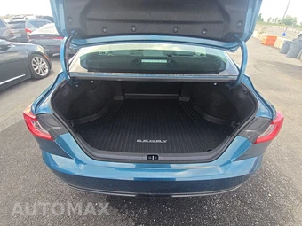 2025 Toyota Camry XLE - miniatura 16