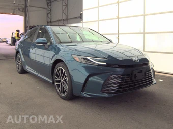2025 Toyota Camry XLE - miniatura 3