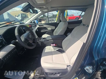 2025 Toyota Camry XLE - miniatura 7