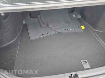 2025 Toyota Camry XSE - miniatura 16