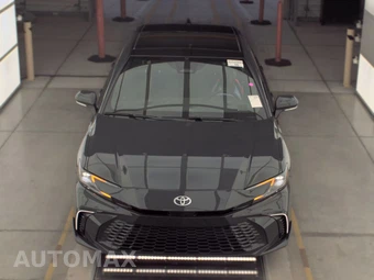 2025 Toyota Camry XSE - miniatura 2