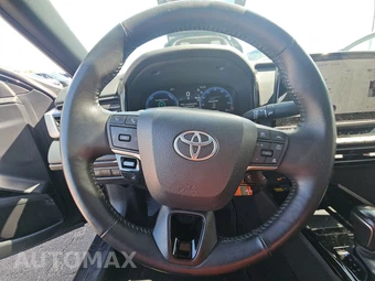 2025 Toyota Camry XSE - miniatura 10
