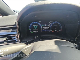 2025 Toyota Camry XSE - miniatura 12