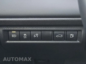 2025 Toyota Camry XSE - miniatura 18
