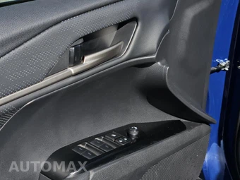 2025 Toyota Camry XSE - miniatura 26
