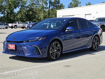 2025 Toyota Camry XSE - miniatura 3