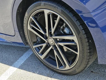 2025 Toyota Camry XSE - miniatura 7