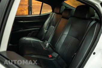2025 Toyota Camry XSE - miniatura 10