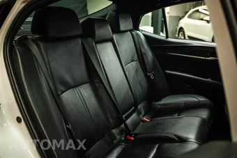2025 Toyota Camry XSE - miniatura 11