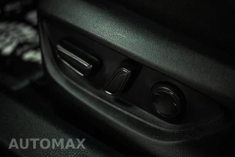 2025 Toyota Camry XSE - miniatura 16