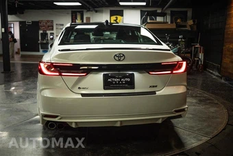 2025 Toyota Camry XSE - miniatura 6