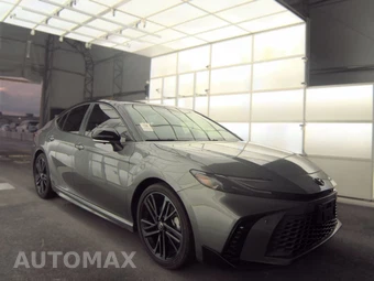 2025 Toyota Camry XSE - miniatura 3