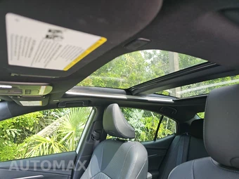 2025 Toyota Camry XSE - miniatura 14