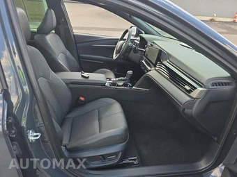 2025 Toyota Camry XSE - miniatura 15
