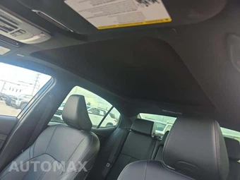 2025 Toyota Camry XSE - miniatura 8