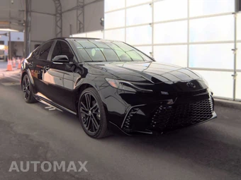 2025 Toyota Camry XSE - miniatura 3