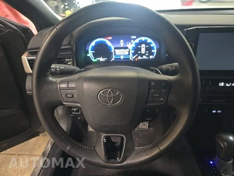 2025 Toyota Camry XSE - miniatura 10
