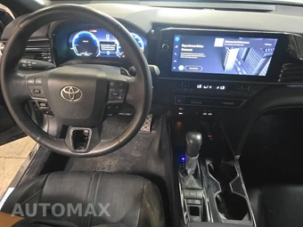 2025 Toyota Camry XSE - miniatura 11
