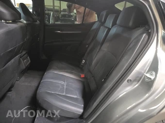 2025 Toyota Camry XSE - miniatura 13