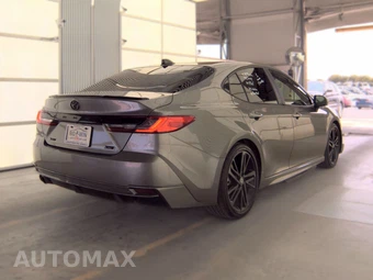 2025 Toyota Camry XSE - miniatura 4