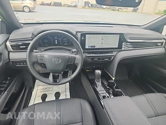 2025 Toyota Camry XSE - miniatura 8